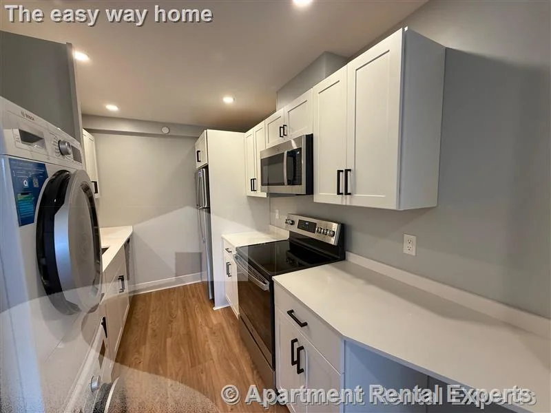 132 Sherman St, Alewife
