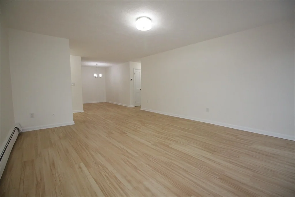 34 Hamilton Rd, Arlington