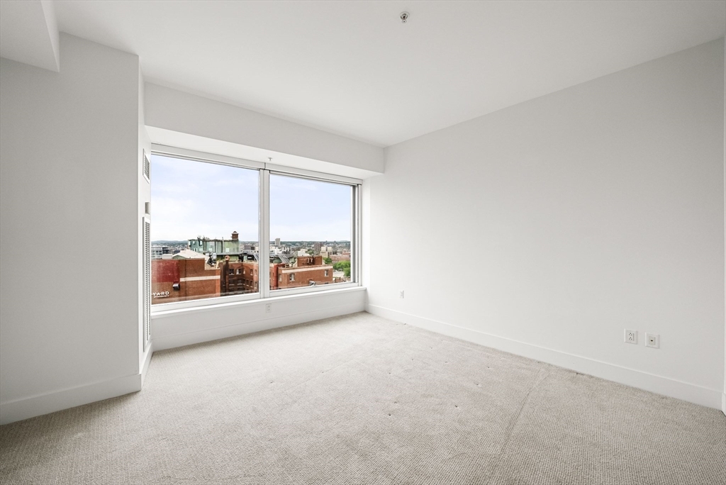 110 Stuart St, Back Bay