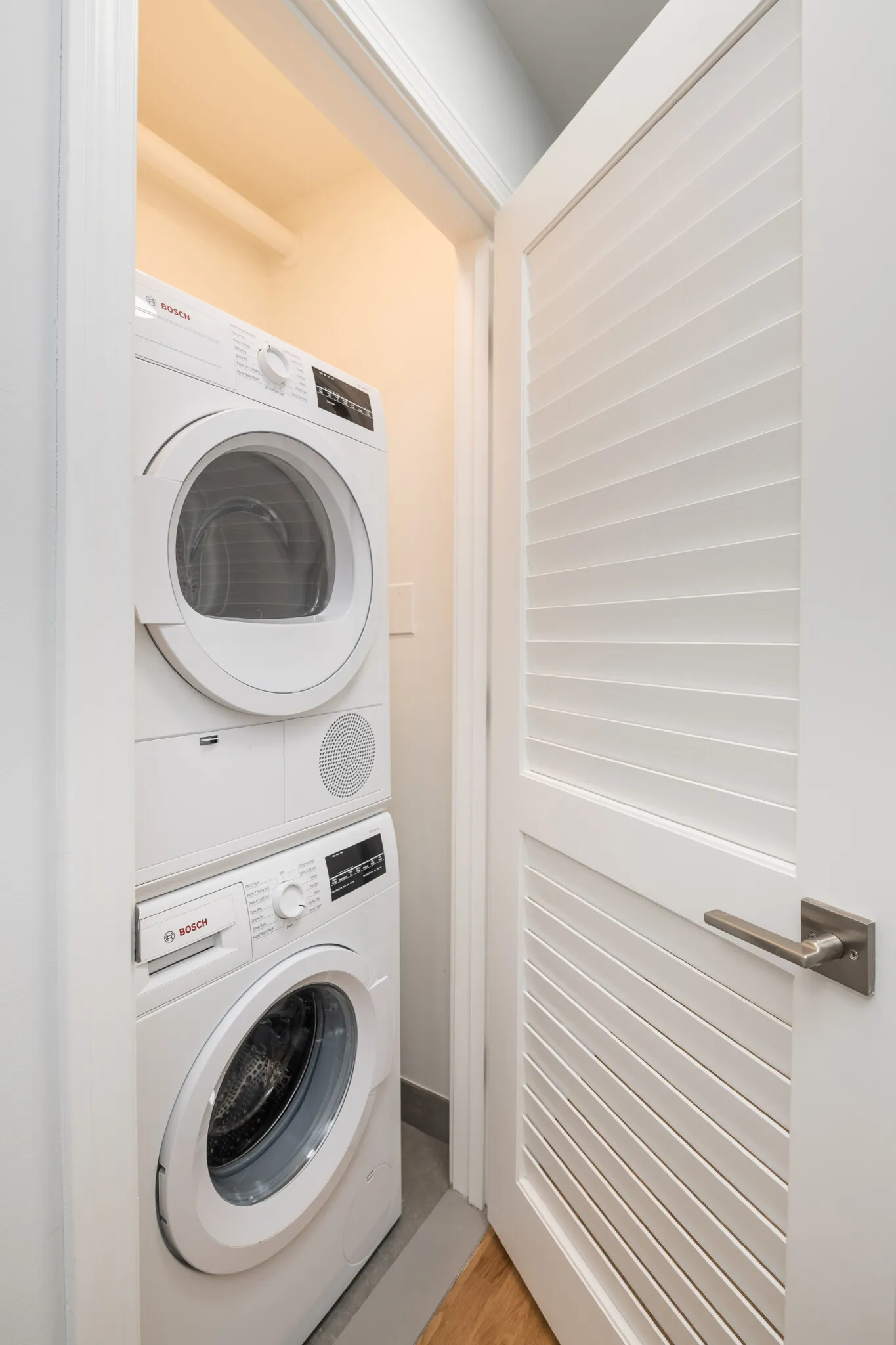 1410 Columbia Rd, South Boston