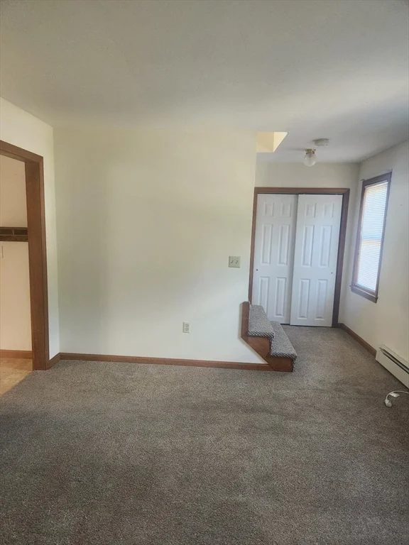 227 Wood St, Hopkinton