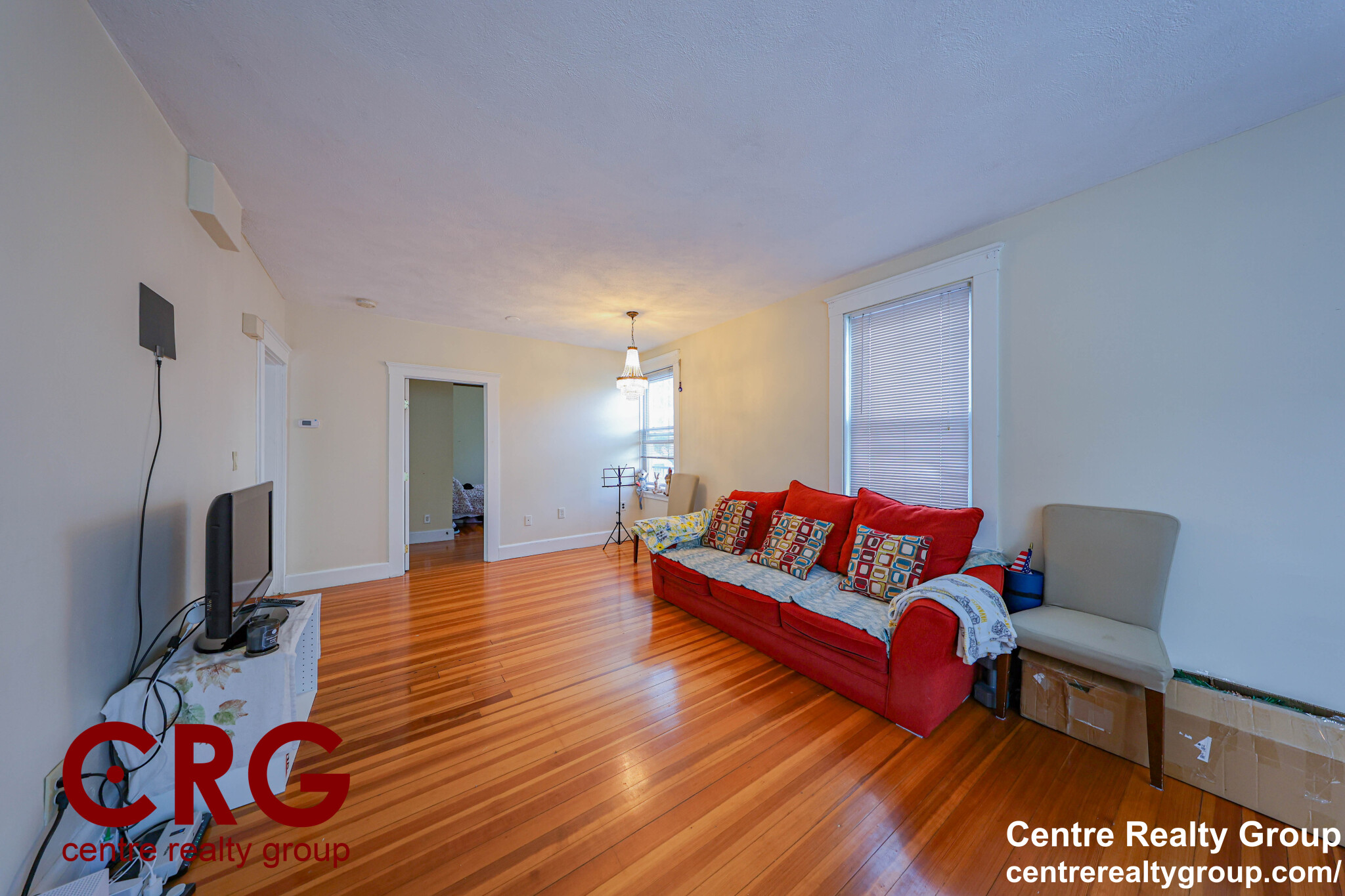 23 Indiana Ter, Newton Upper Falls