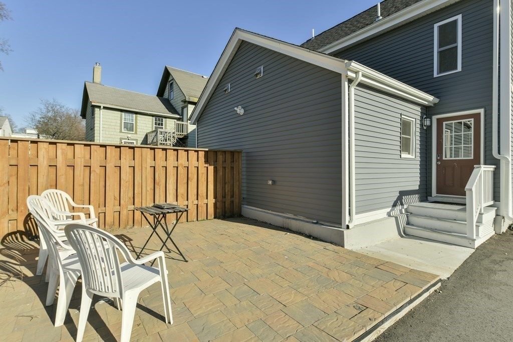 52 High St, Woburn Highlands