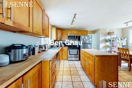 124 Walnut St, Winter Hill