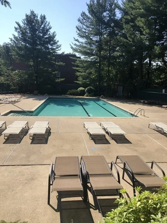 55 Broadlawn Park, Chestnut Hill