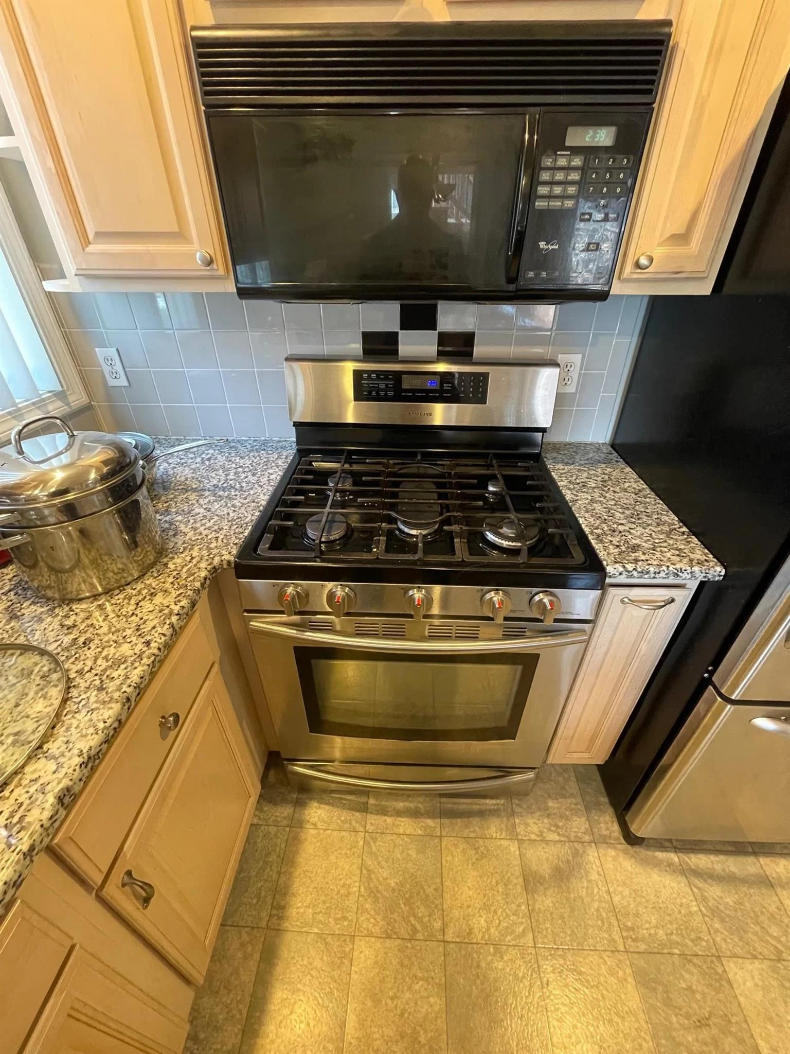 112 Boston Ave, Powder House Square