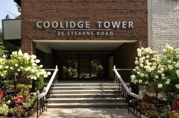 20 Stearns Rd, Coolidge Corner