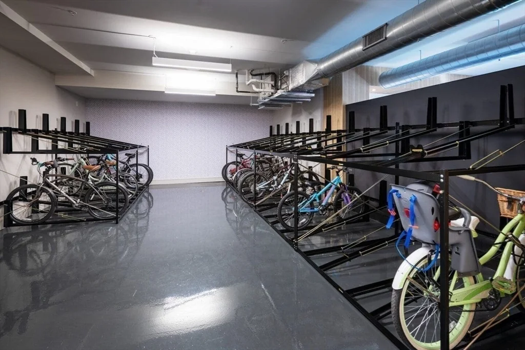 60 Locust St, Medford