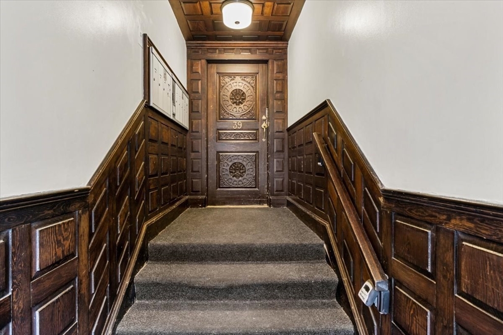 39 Kent St, Brookline Village