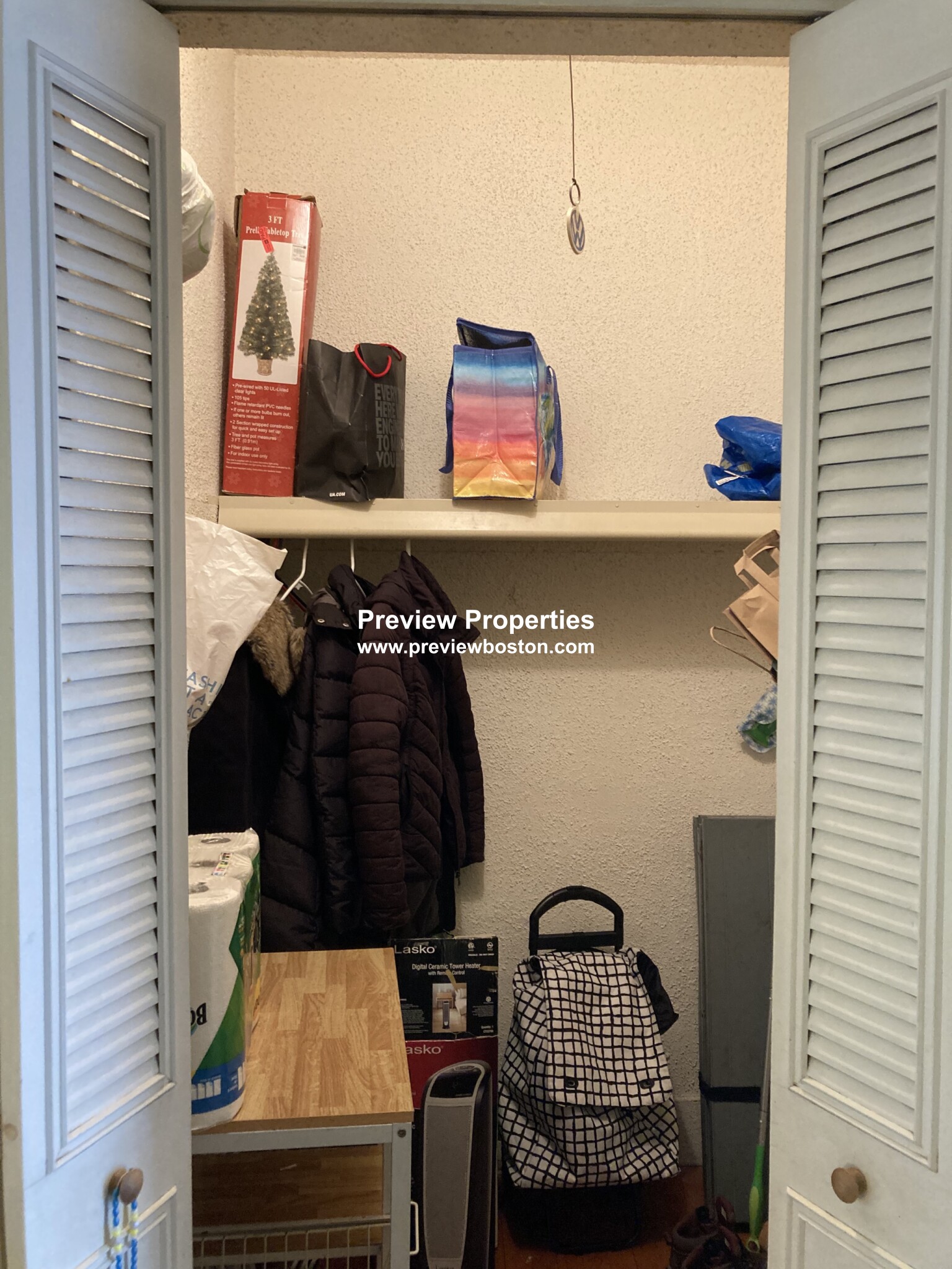 1734 Commonwealth Ave, Brighton