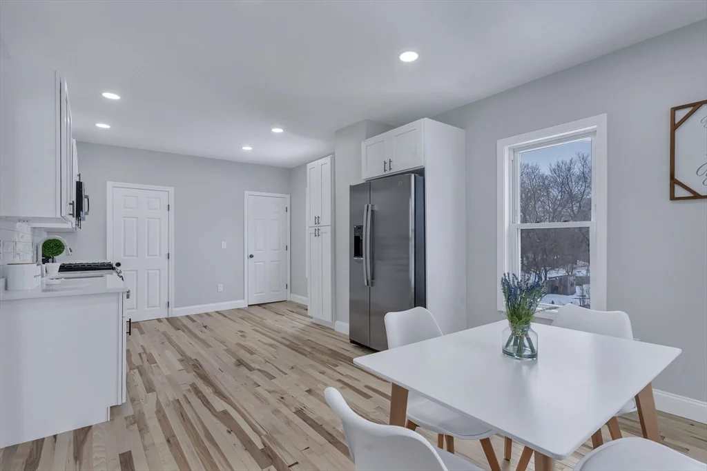 73 Walnut St, Dedham