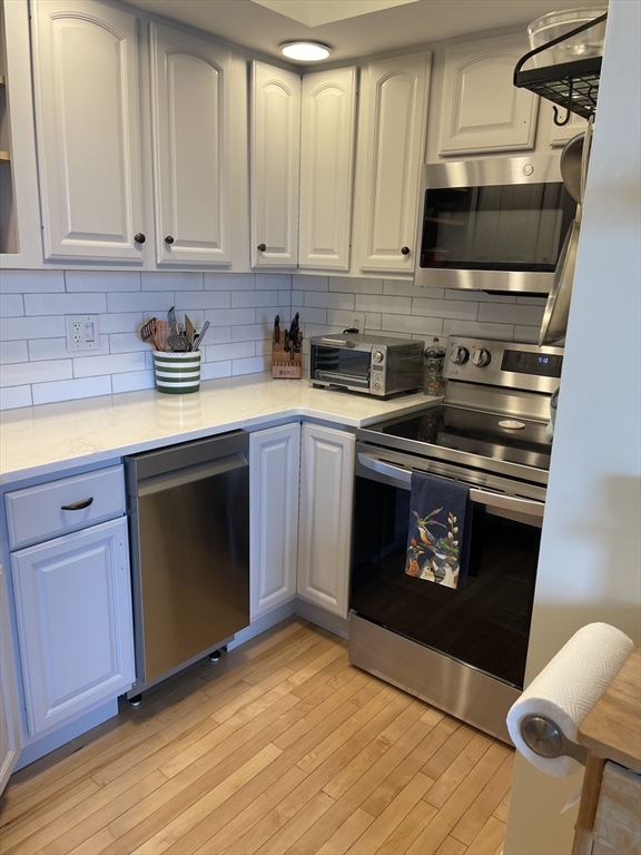 35 Broad St, Newburyport