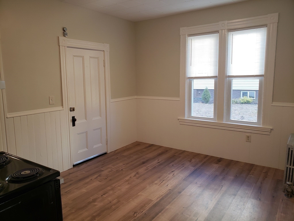 15 Hayward St, Attleboro