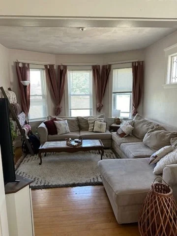 32 Gourley Rd, Tufts University