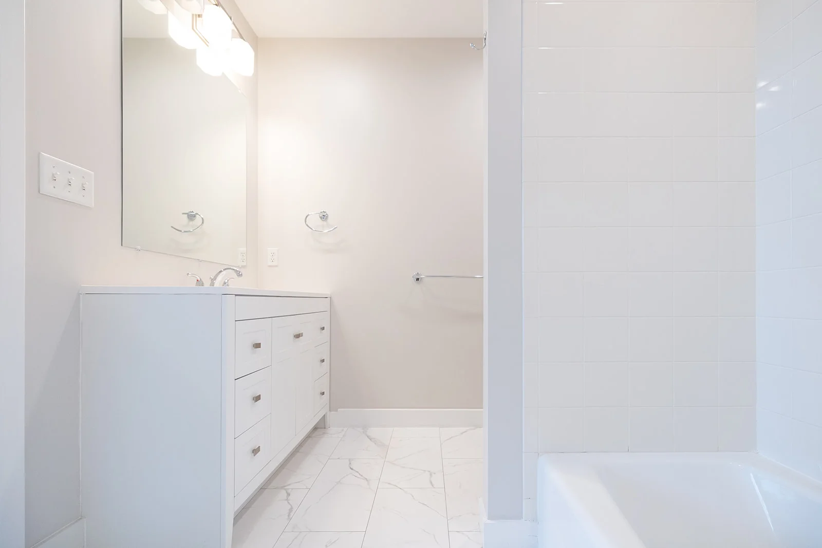 490 Harrison Ave, South End