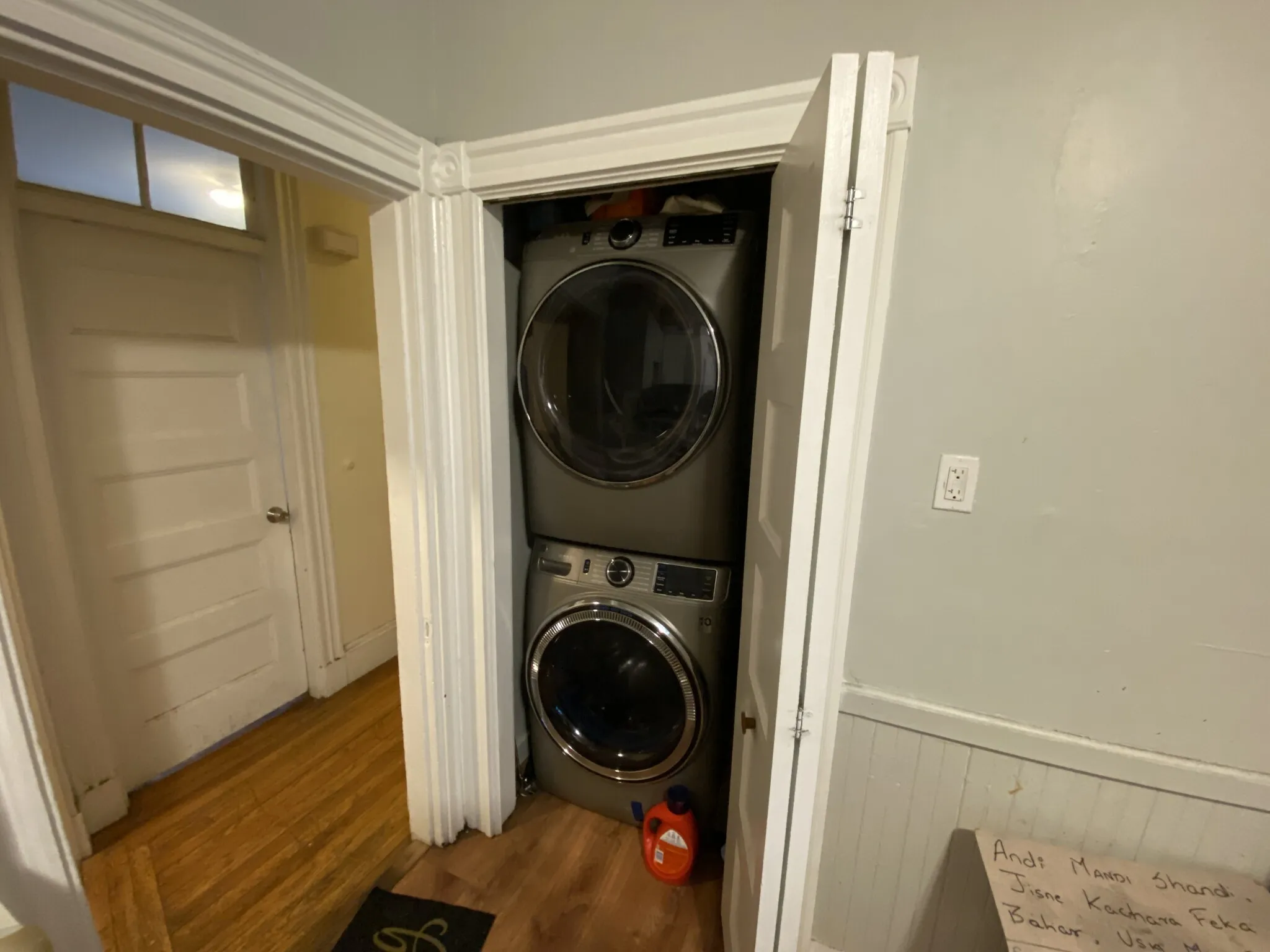 80 Hillside St, Mission Hill