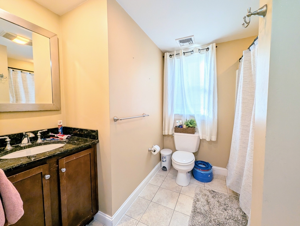 20 Warren St, Peabody