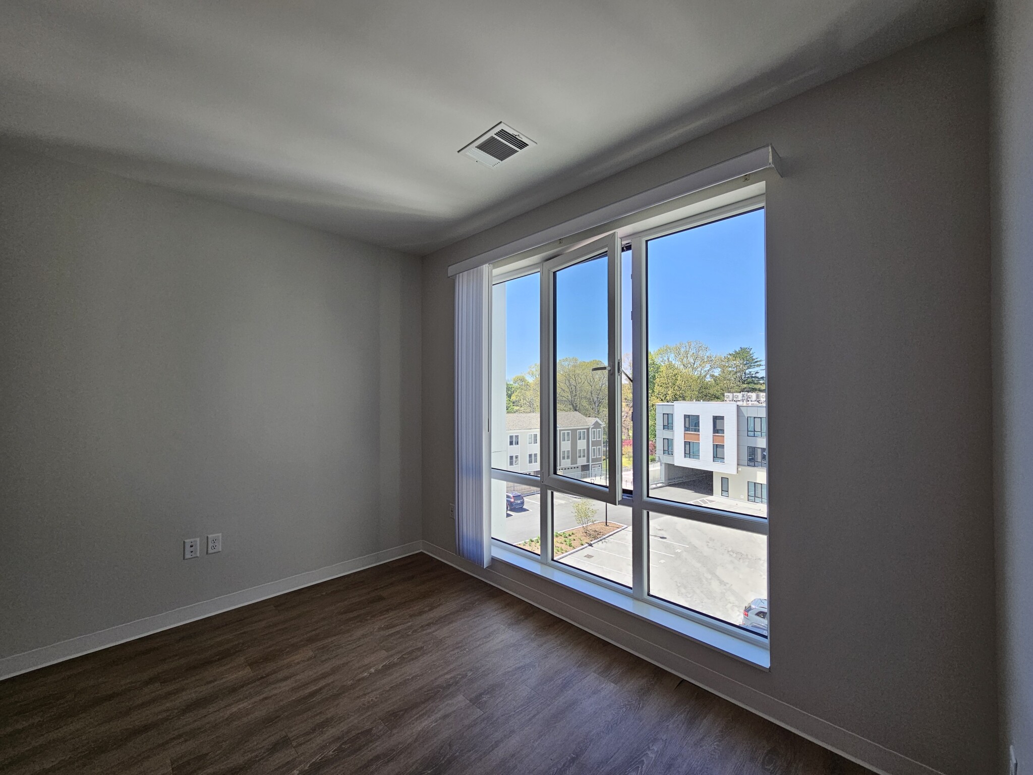 289 Walk Hill St, Roslindale