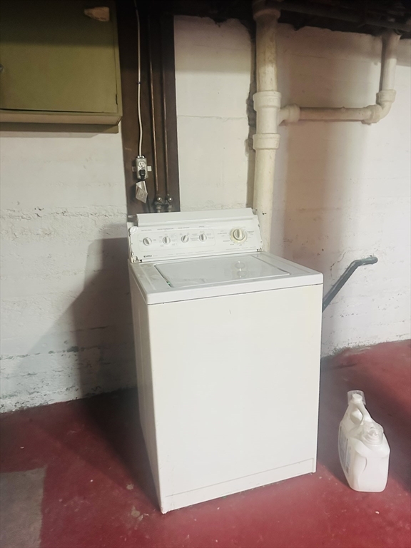 230 Fayette St, Quincy