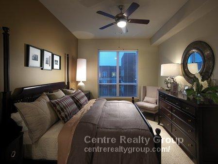 300 2nd Ave, West End