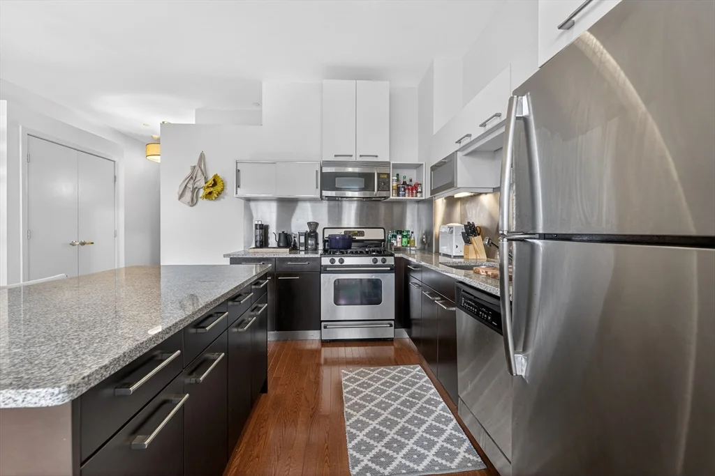 88 Kingston St, Midtown