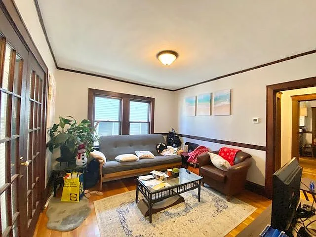 18 Sachem St, Mission Hill