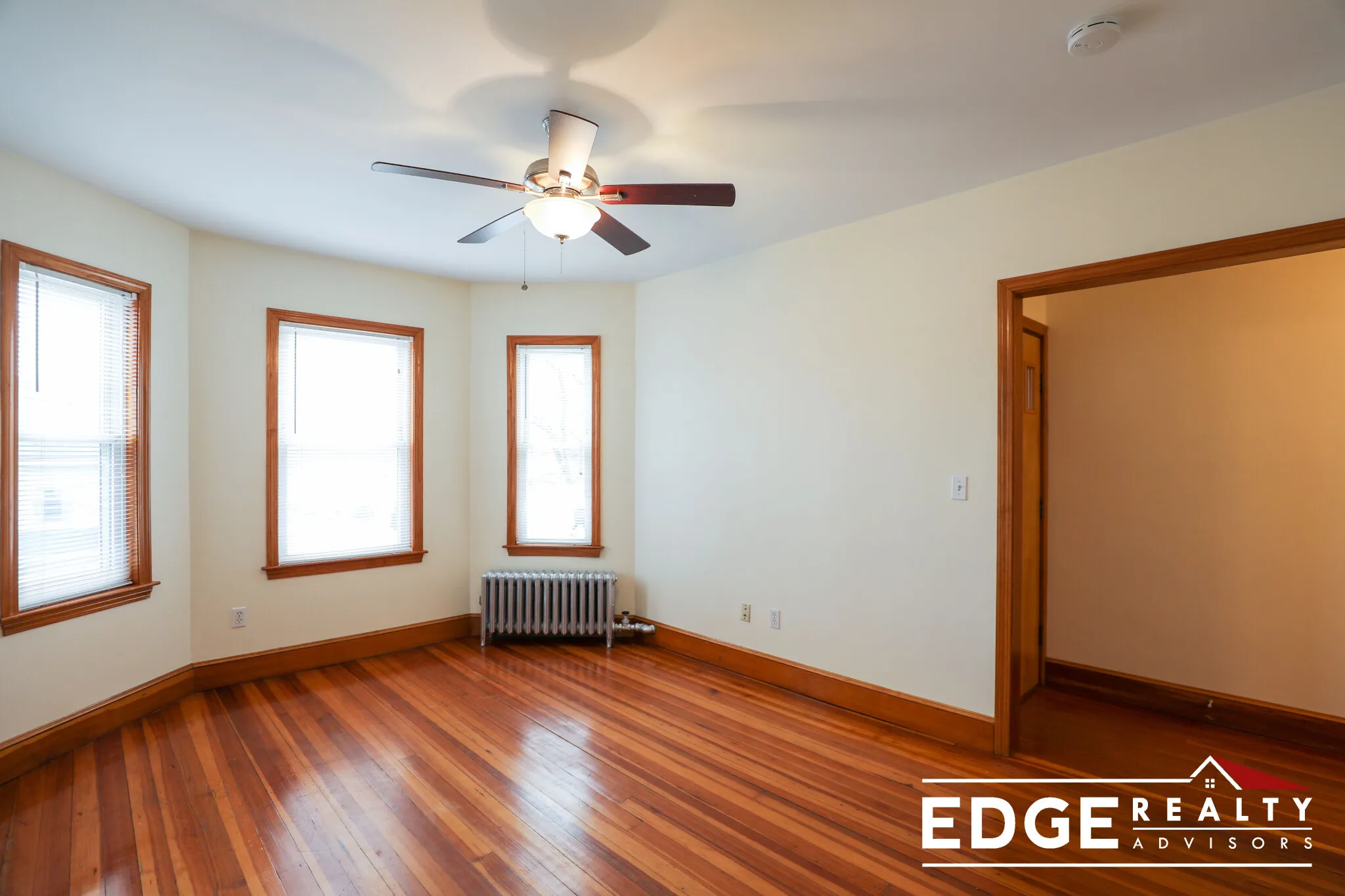 12 Montcalm Ave, Oak Square