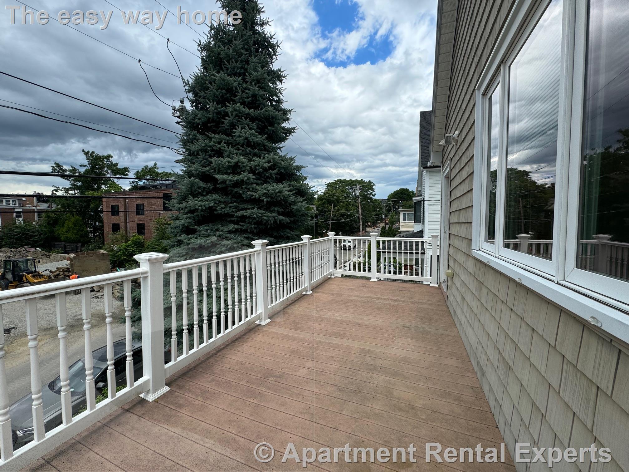 69 School St, Union Square