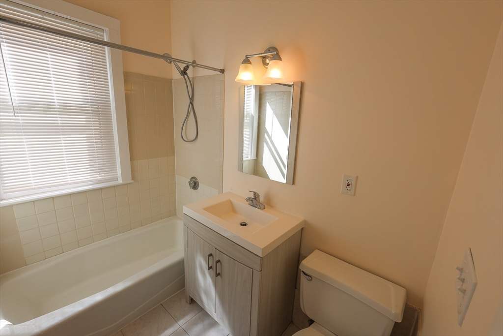 30 Millet St, Dorchester