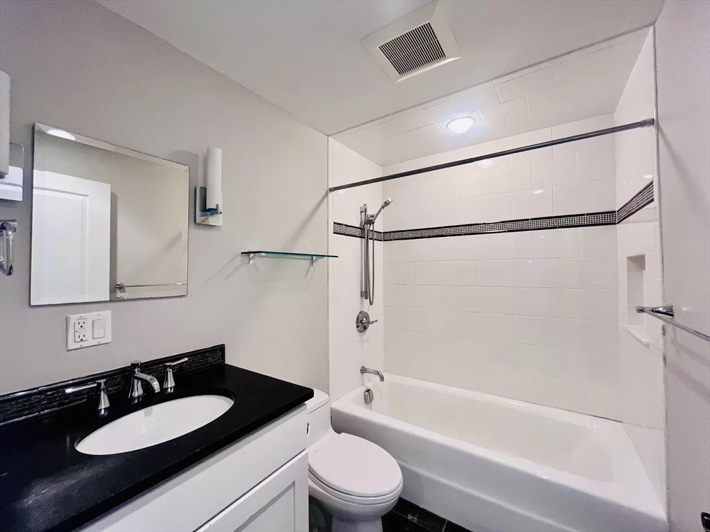 181 Moss Hill Rd, Jamaica Plain