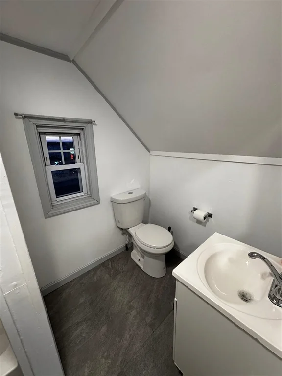 11 Harmony St, South End