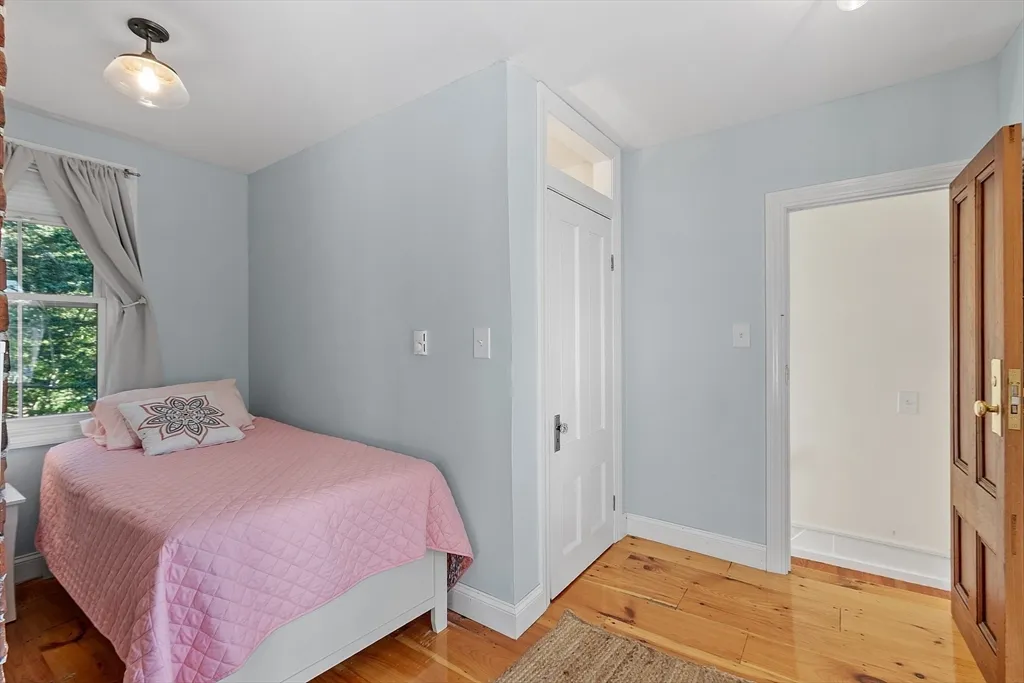 1101 Washington St, Lanesville