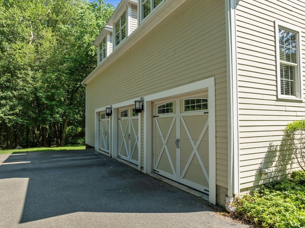 93 Goulding St W, Sherborn