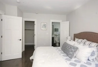 13 Speridakis Ter, Cambridgeport