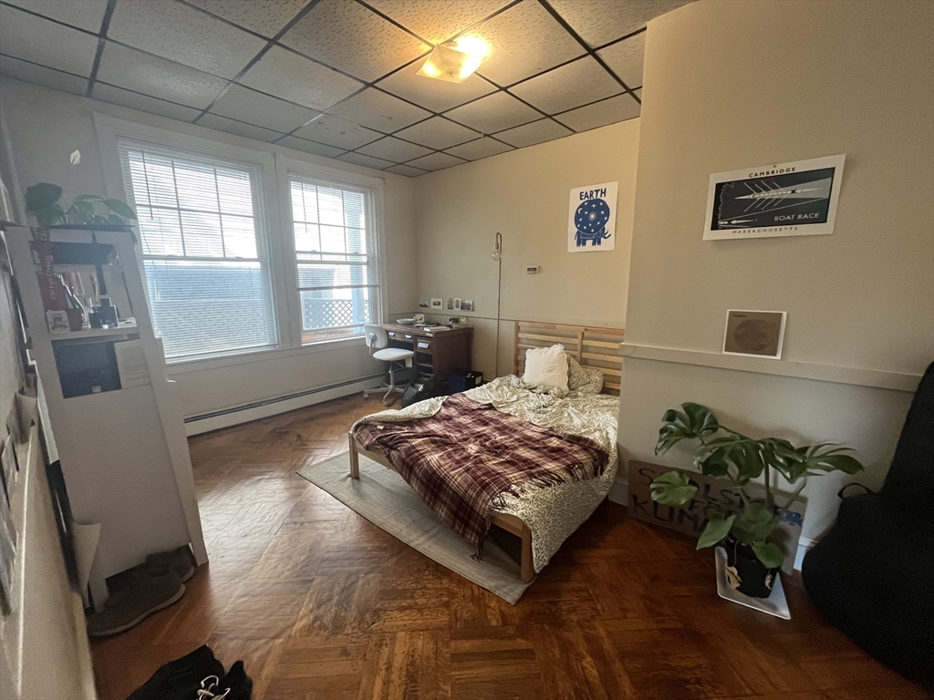 17-19 Putnam Ave, Riverside