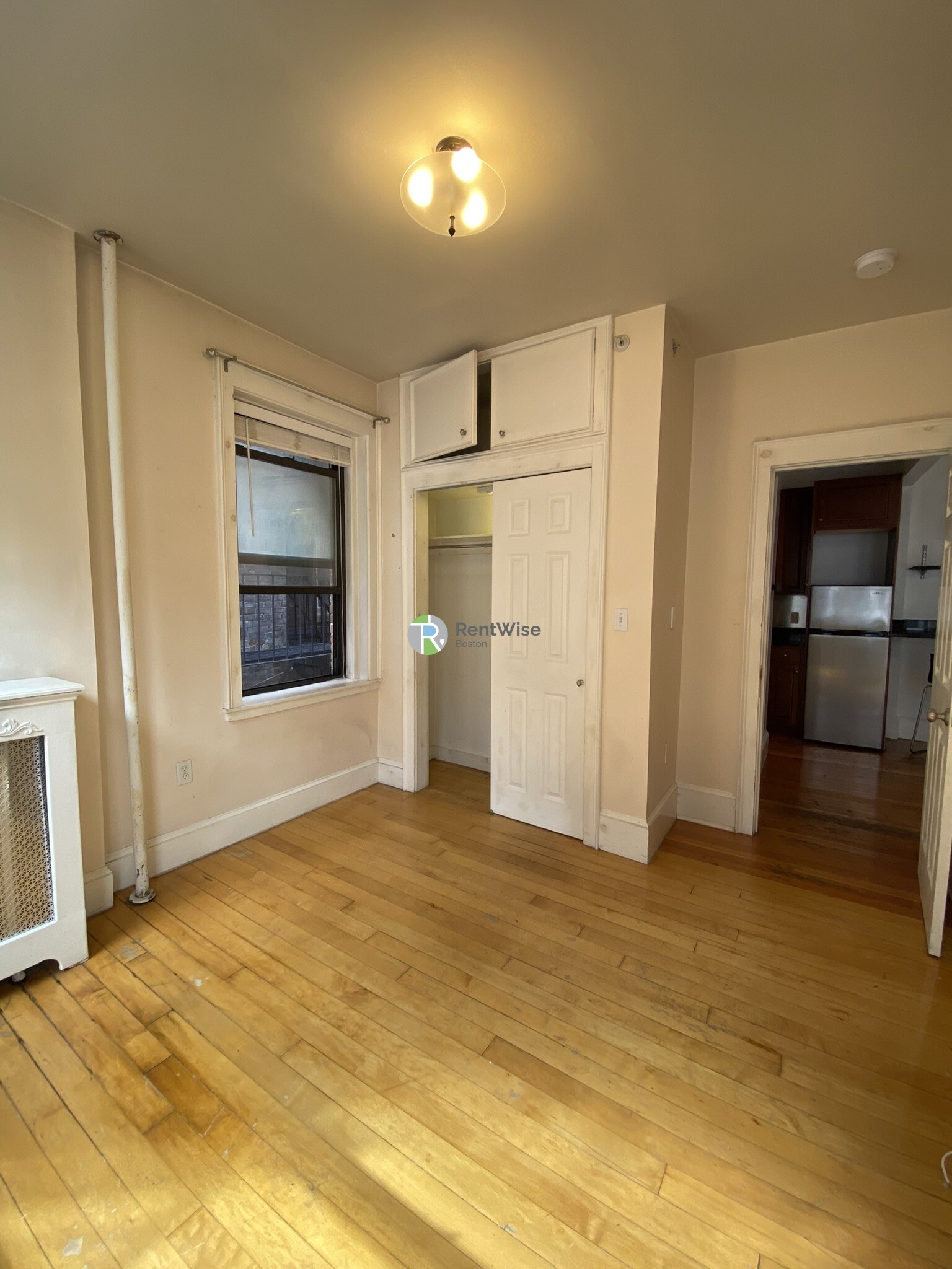 75 Burbank St, Fenway