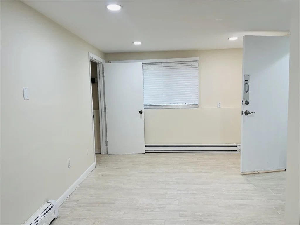 55 Woodlawn Ave, Chelsea