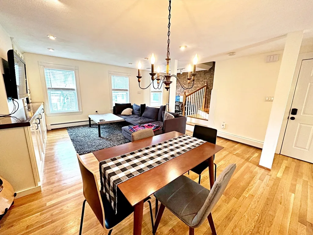 187 Everett St, East Boston