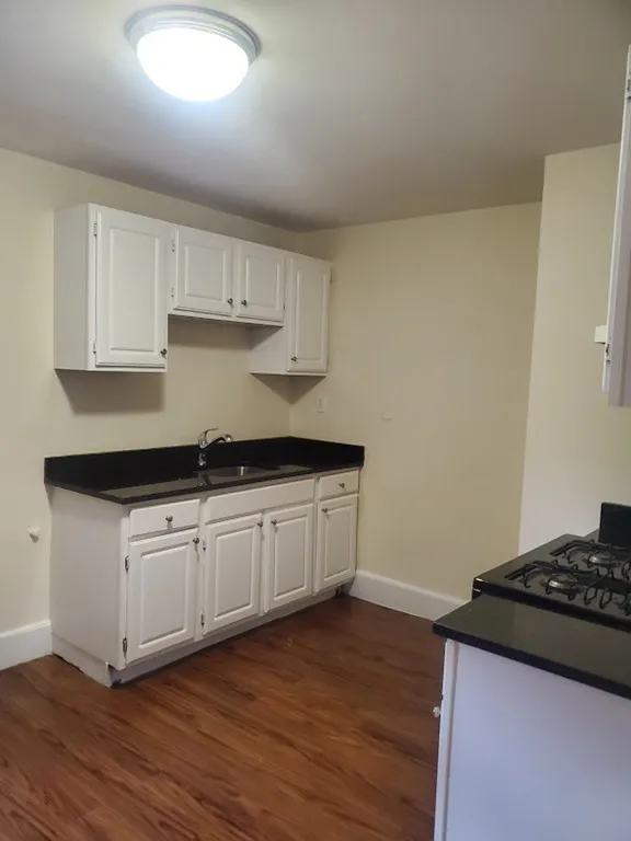 11 Victory Rd, Dorchester