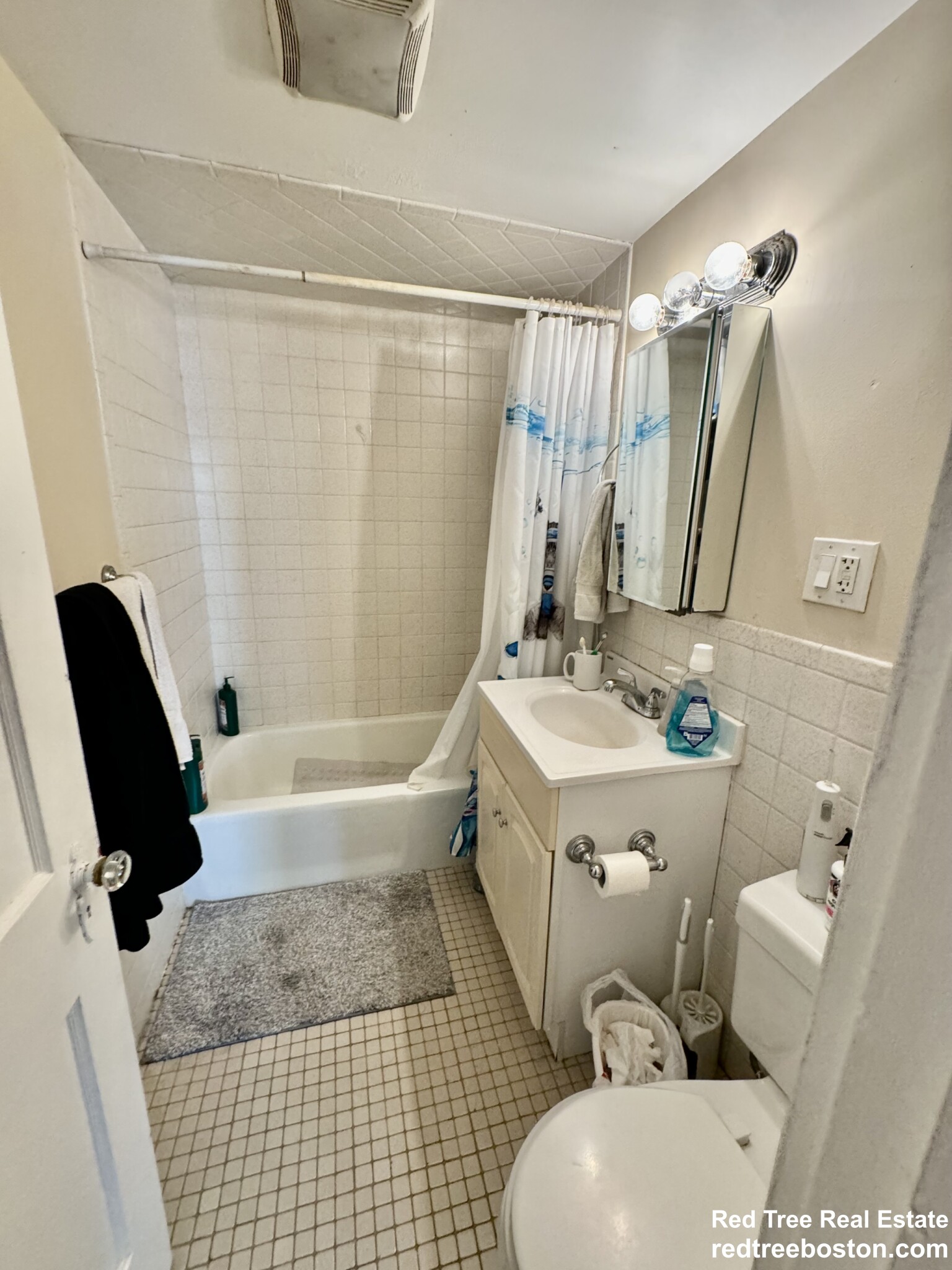 4907 Washington St, West Roxbury