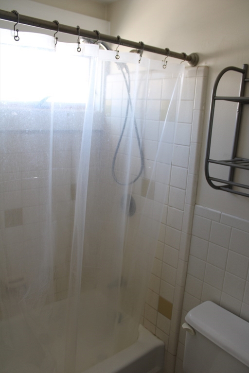 160 Turner Rd, Scituate