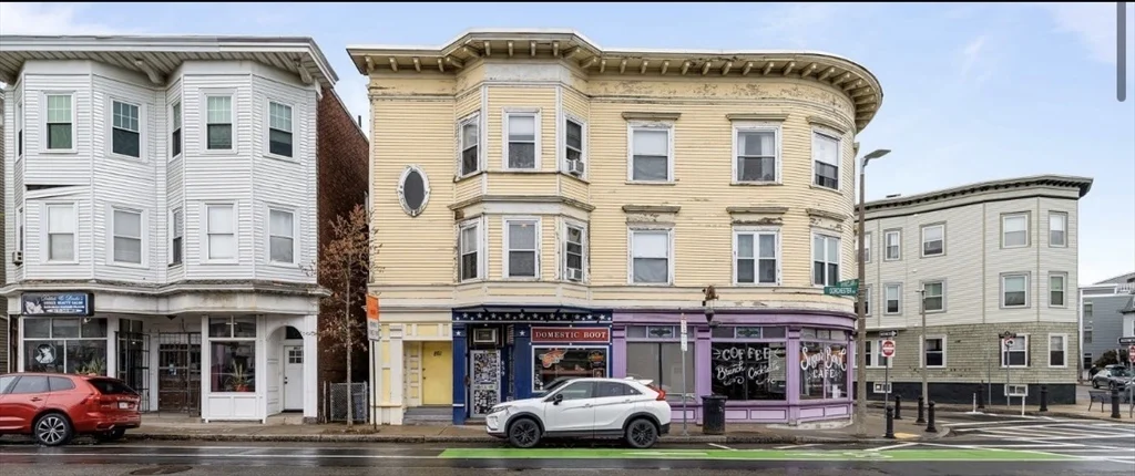 861 Dorchester Ave, Dorchester