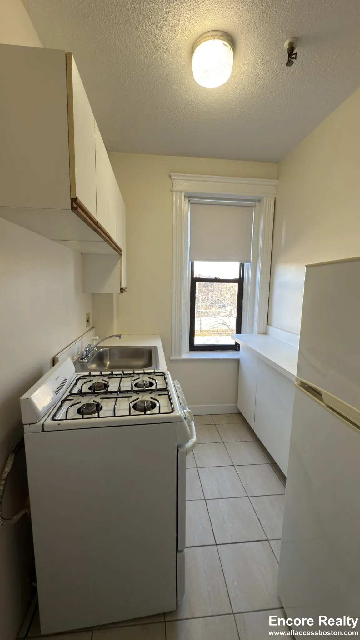 1152 Commonwealth Ave, Brighton