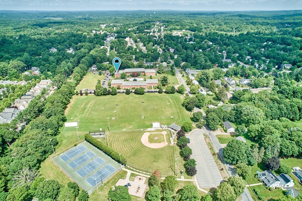 89 Pleasant St, Medfield