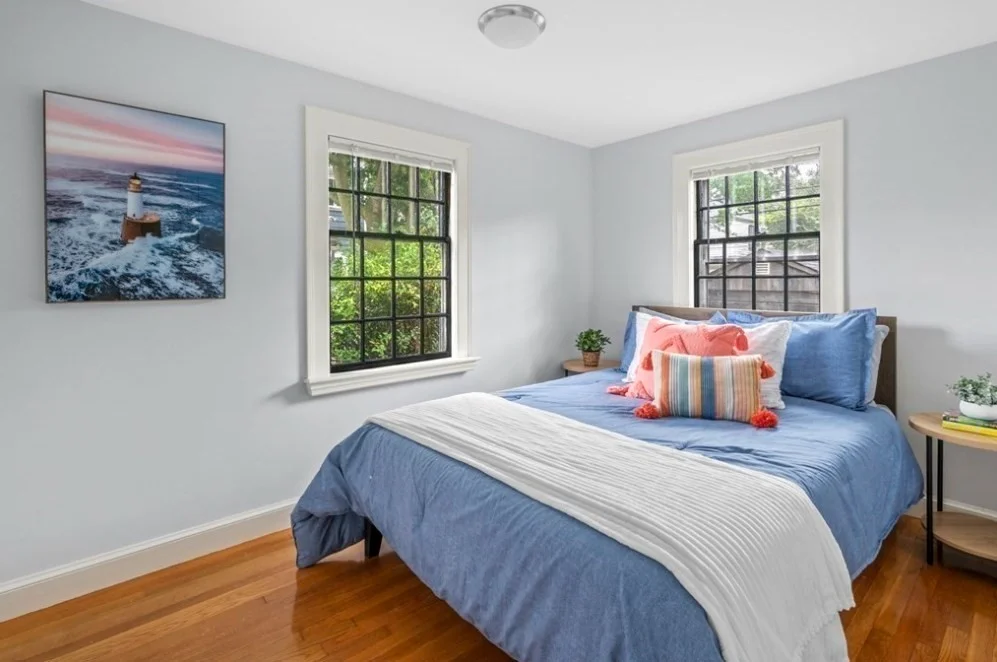 24 Hereford Rd, Marblehead