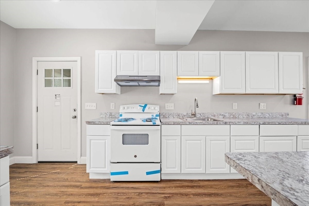 480 White St, Springfield