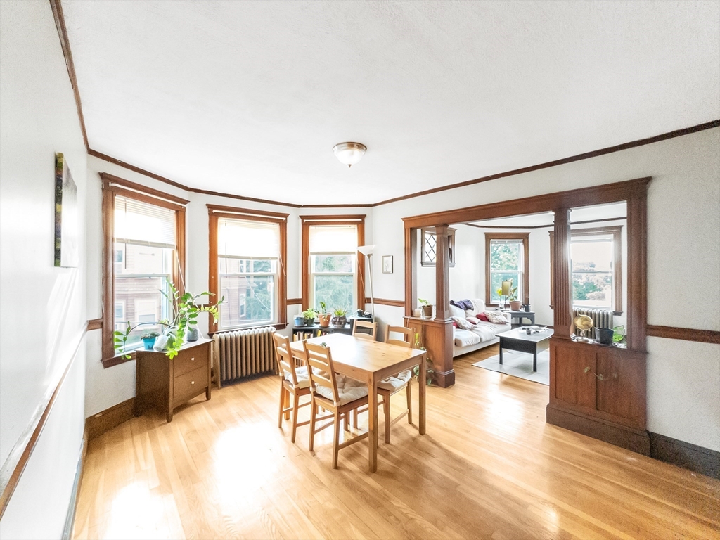 26 St Rose St, Jamaica Plain