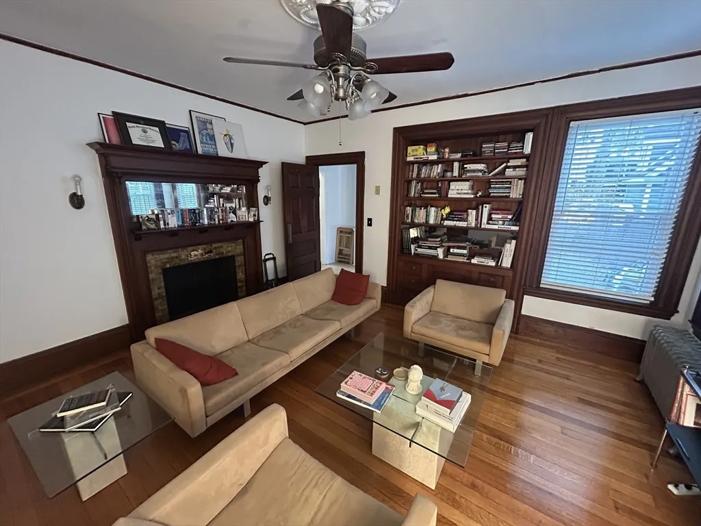 50 Dartmouth St, Winter Hill