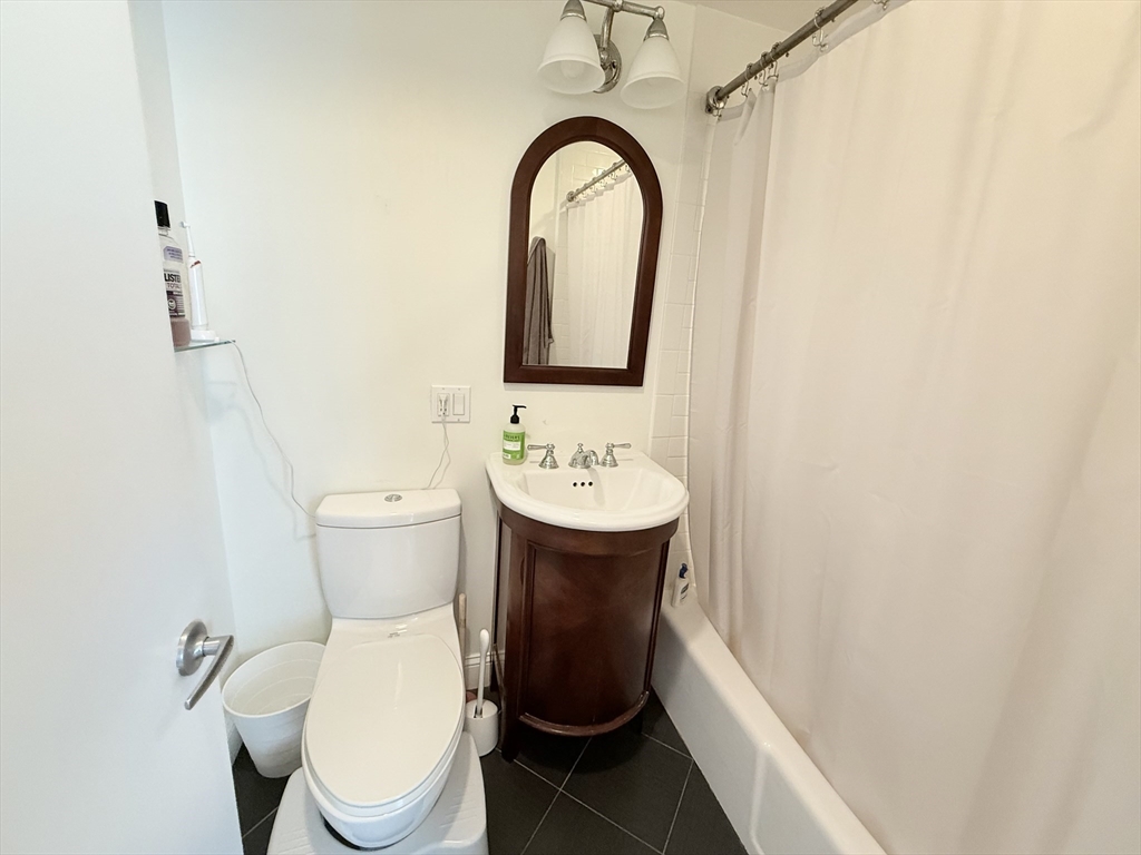 135 Inman St, Inman Square