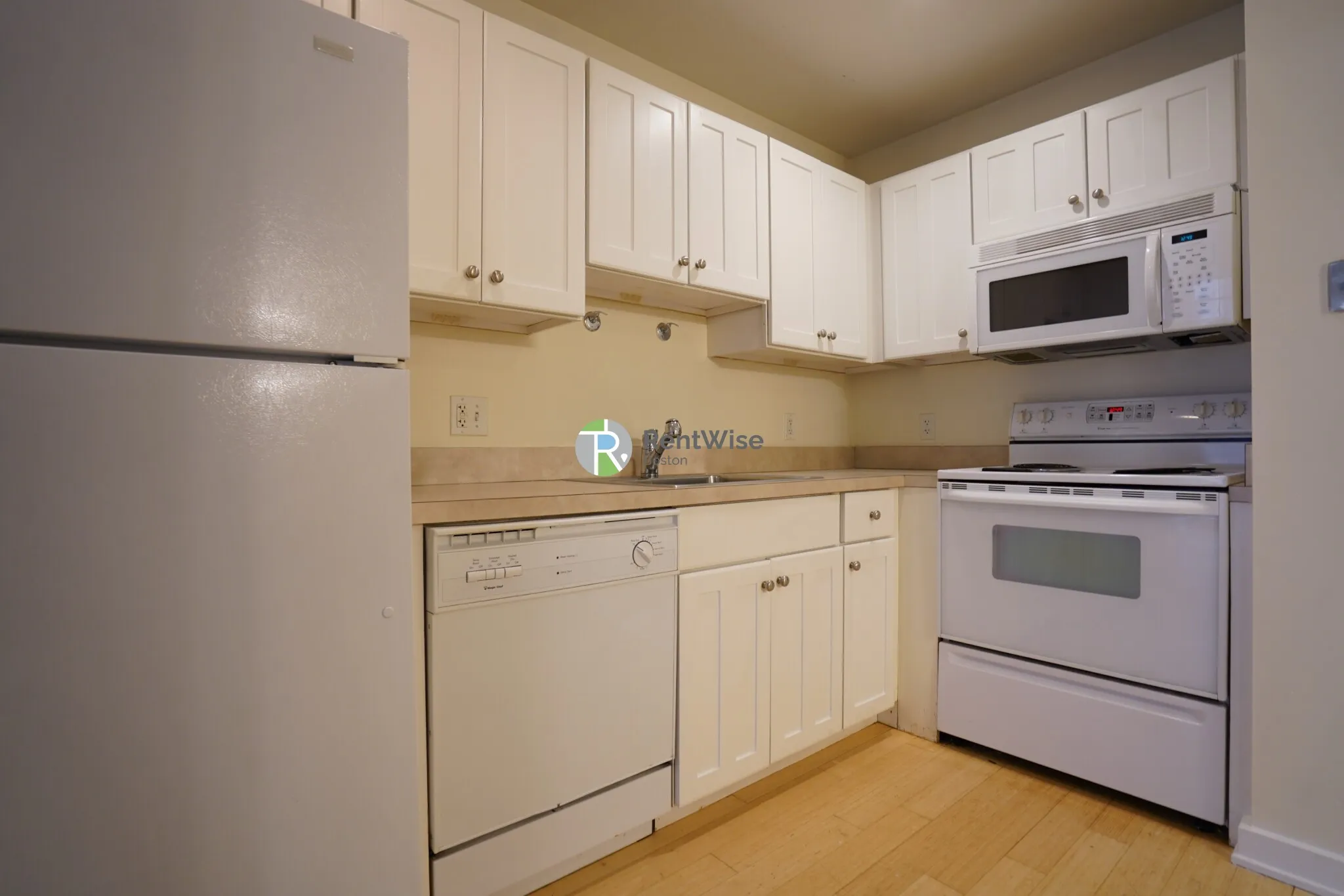 40 Boylston St, Downtown